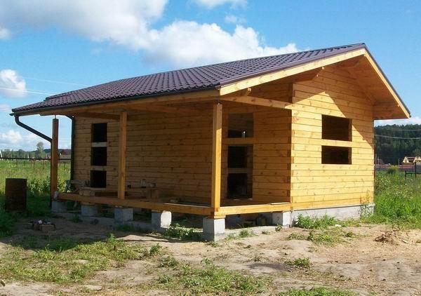Дом с баней под одной крышей &mdash; проекты и строительство